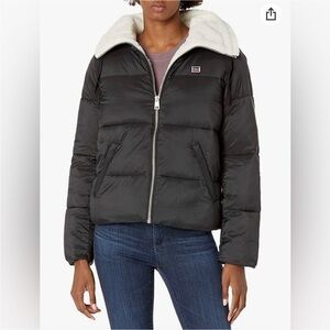 Levi's Faux Shearling Lined Puffer Jacket Women’s M Black Nylon High Collar
